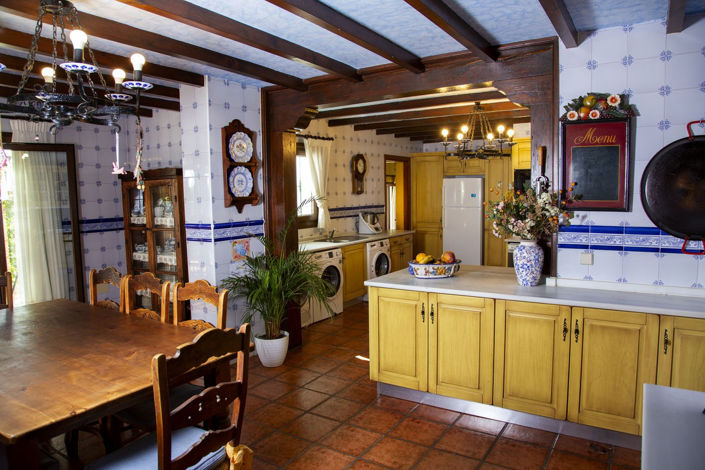 Image No.11-6 Bed Villa for sale