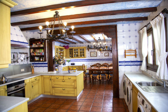 Image No.14-6 Bed Villa for sale