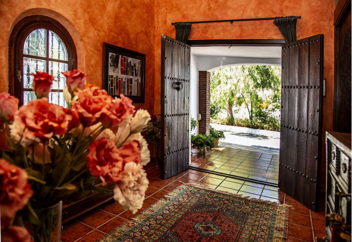 Image No.17-6 Bed Villa for sale