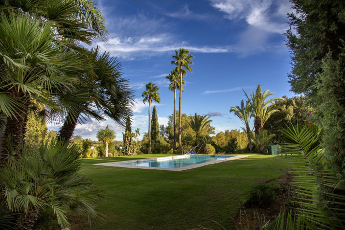 Image No.2-6 Bed Villa for sale
