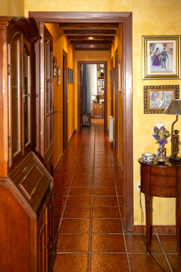 Image No.46-6 Bed Villa for sale