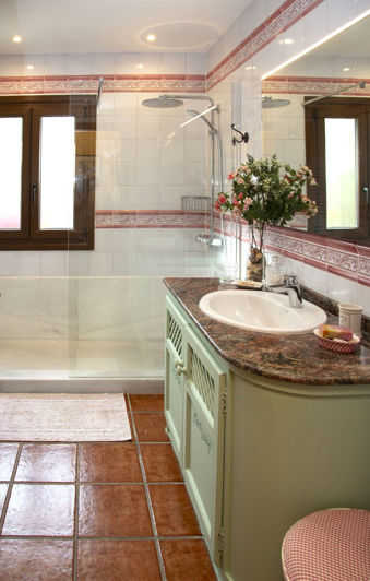 Image No.58-6 Bed Villa for sale