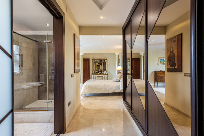 Image No.19-4 Bed Villa for sale