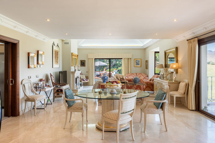 Image No.6-4 Bed Villa for sale
