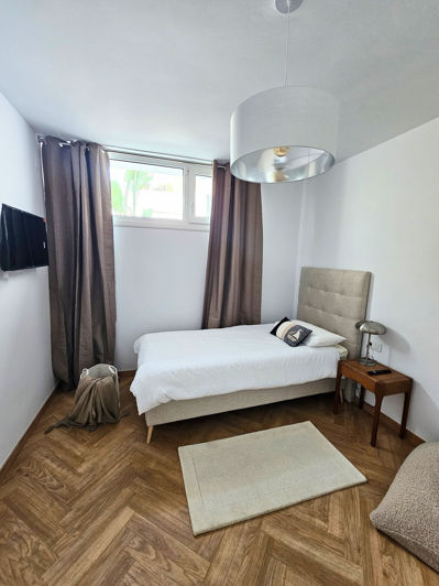 Image No.40-5 Bed Villa for sale