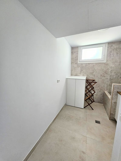 Image No.49-5 Bed Villa for sale