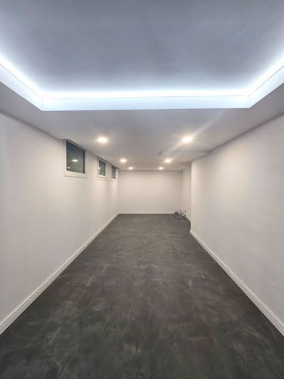 Image No.50-5 Bed Villa for sale