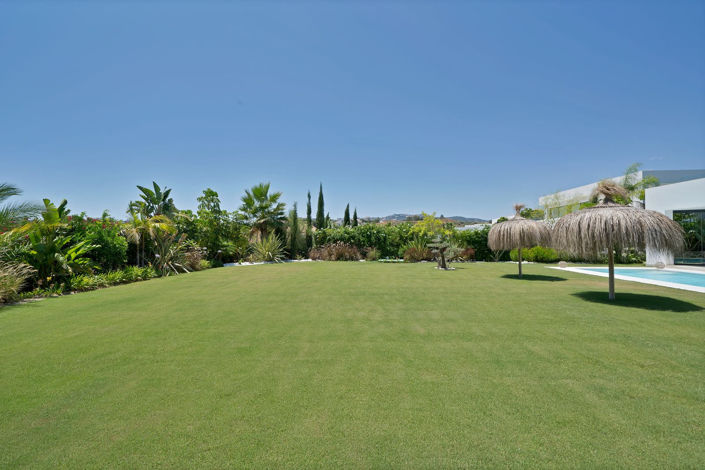 Image No.12-4 Bed Villa for sale