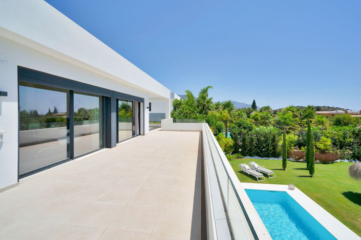 Image No.48-4 Bed Villa for sale