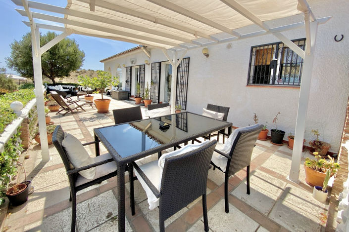 Image No.26-4 Bed Villa for sale