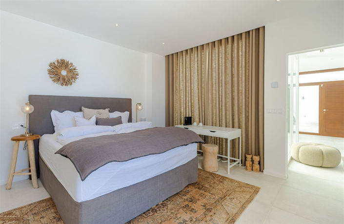 Image No.37-9 Bed Villa for sale