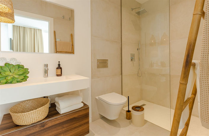Image No.58-9 Bed Villa for sale
