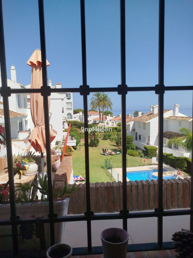Image No.12-4 Bed Apartment for sale