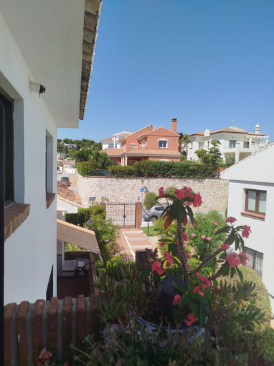 Image No.20-4 Bed Apartment for sale