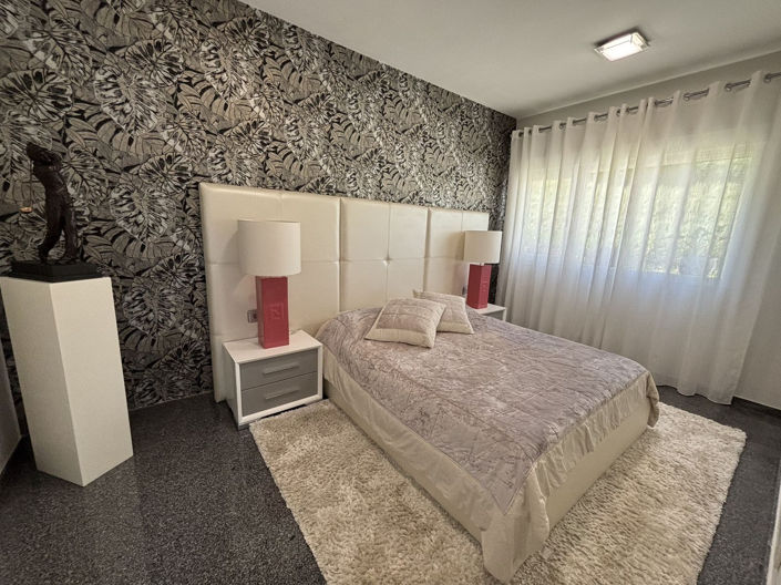 Image No.11-5 Bed Villa for sale