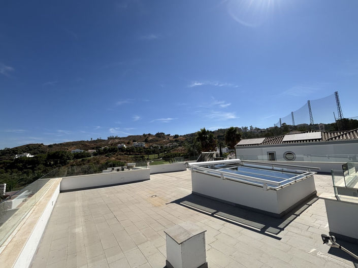 Image No.17-5 Bed Villa for sale