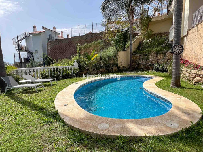 Image No.24-6 Bed Villa for sale