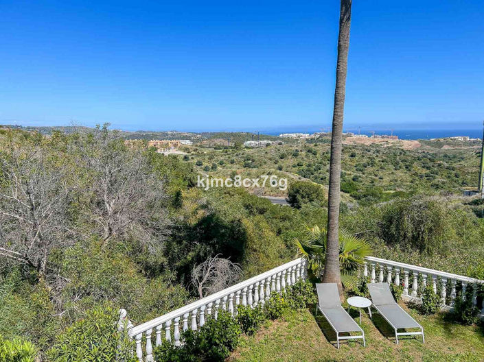 Image No.42-6 Bed Villa for sale