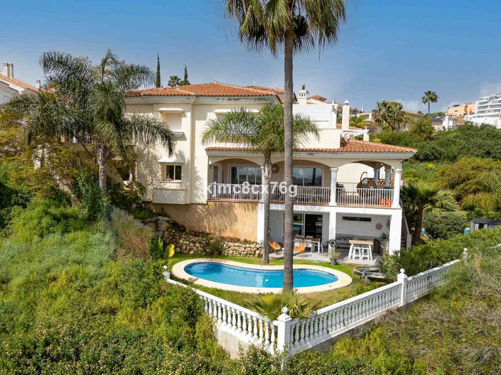 Image No.51-6 Bed Villa for sale