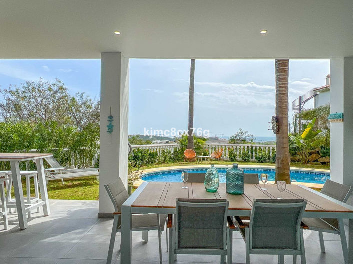 Image No.56-6 Bed Villa for sale