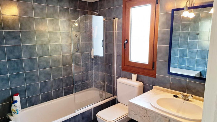 Image No.13-3 Bed Apartment for sale