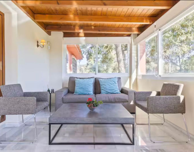 Image No.11-6 Bed Villa for sale