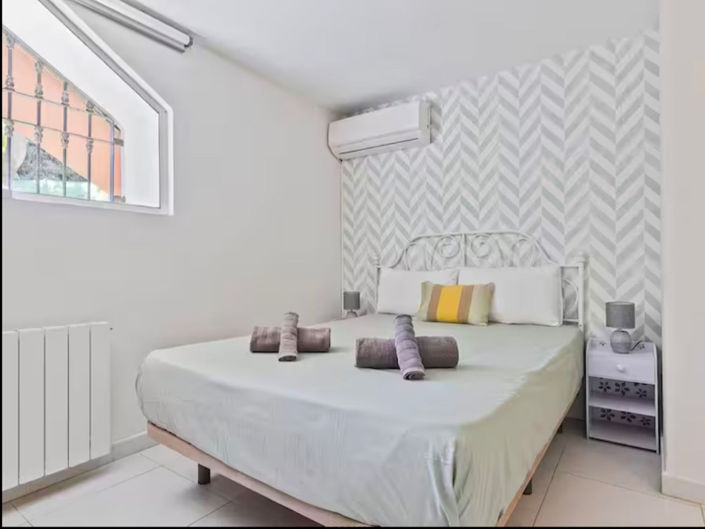 Image No.14-6 Bed Villa for sale
