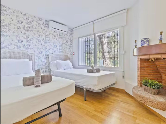 Image No.26-6 Bed Villa for sale