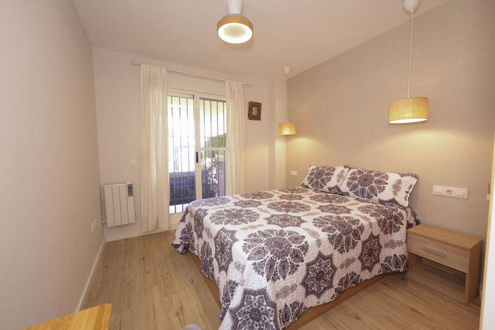 Image No.22-2 Bed Apartment for sale