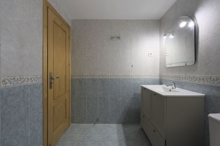 Image No.25-2 Bed Apartment for sale