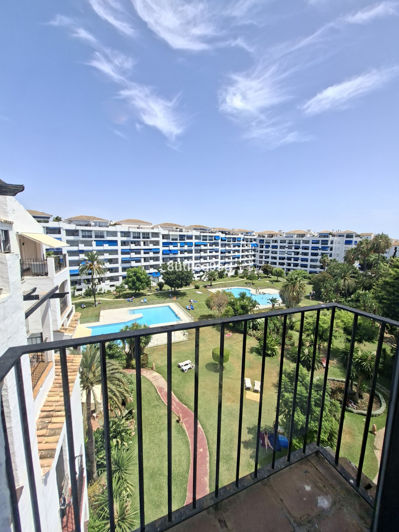 Image No.17-3 Bed Apartment for sale