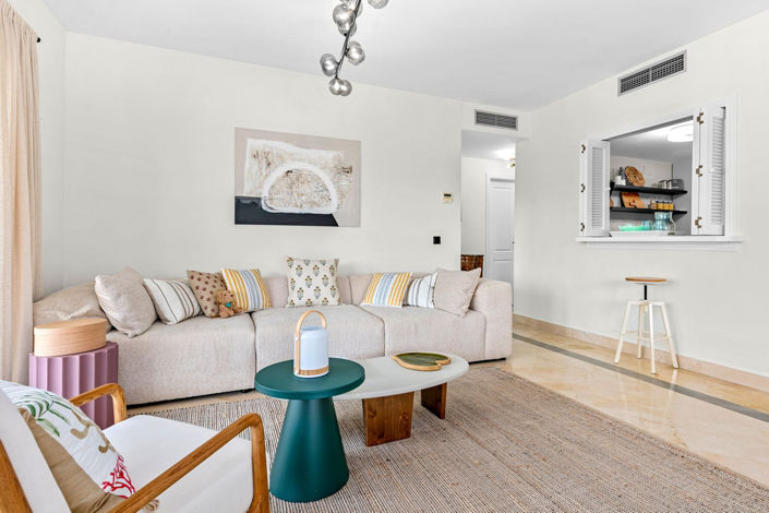 Image No.10-3 Bed Apartment for sale