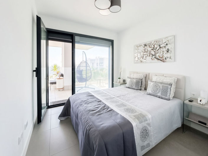 Image No.6-2 Bed Apartment for sale