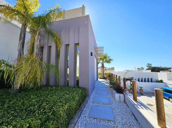 Image No.2-Villa de 5 chambres à vendre à Riviera del Sol