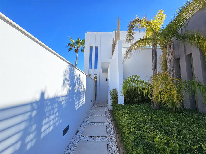 Image No.3-Villa de 5 chambres à vendre à Riviera del Sol