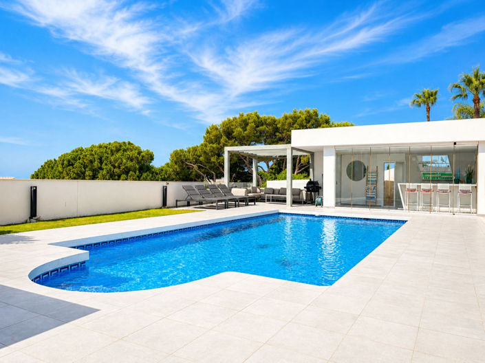 Image No.26-4 Bed Villa for sale