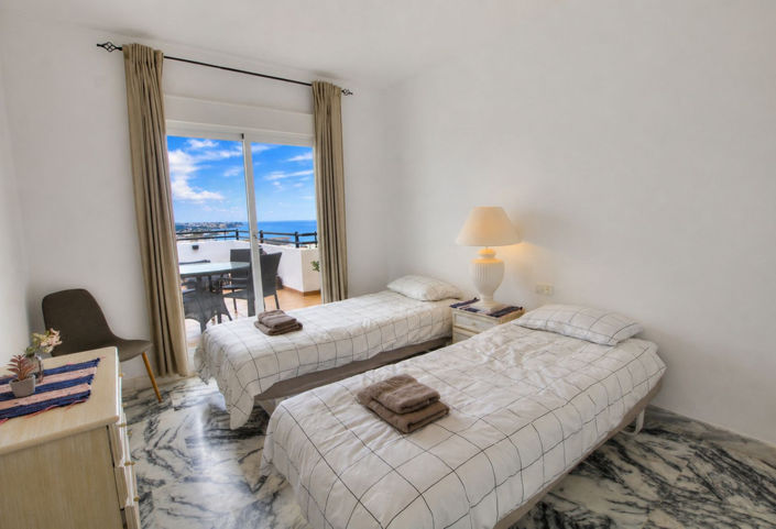 Image No.23-2 Bed Apartment for sale