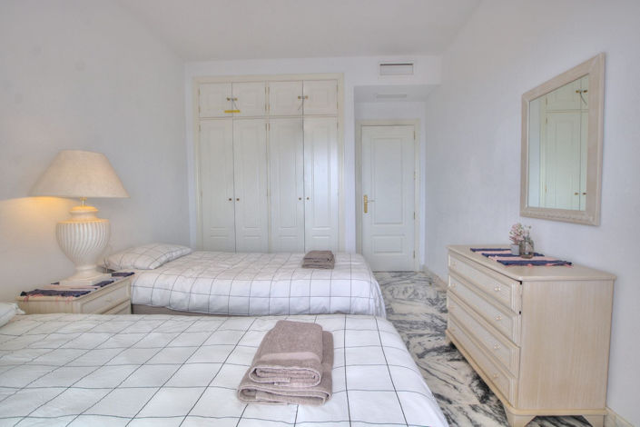 Image No.24-2 Bed Apartment for sale