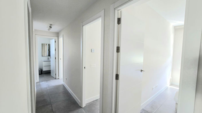 Image No.21-4 Bed Apartment for sale