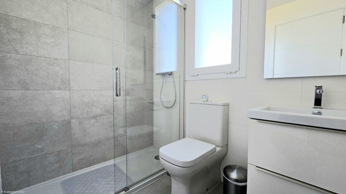 Image No.26-4 Bed Apartment for sale