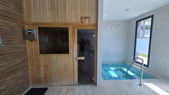 Image No.39-4 Bed Apartment for sale