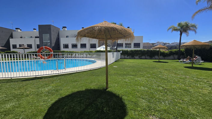 Image No.50-4 Bed Apartment for sale