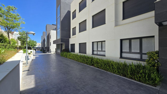 Image No.55-4 Bed Apartment for sale