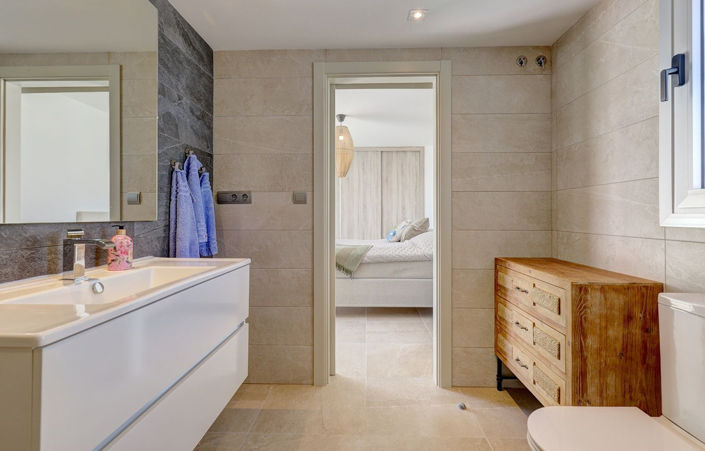Image No.15-3 Bed Apartment for sale