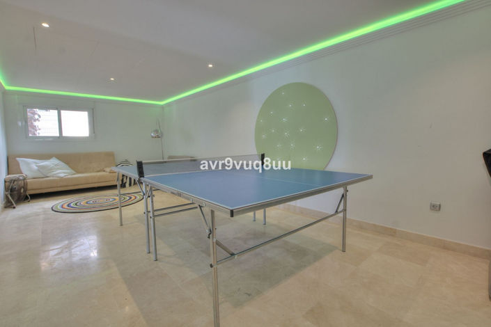 Image No.26-5 Bed Villa for sale