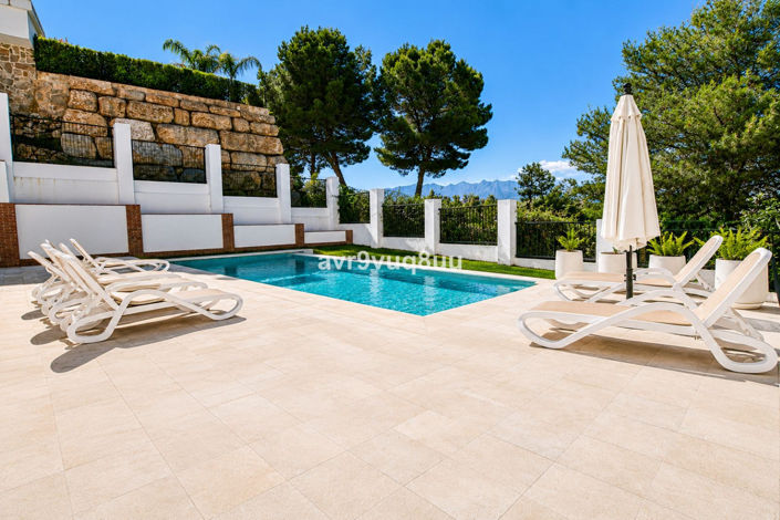 Image No.29-5 Bed Villa for sale