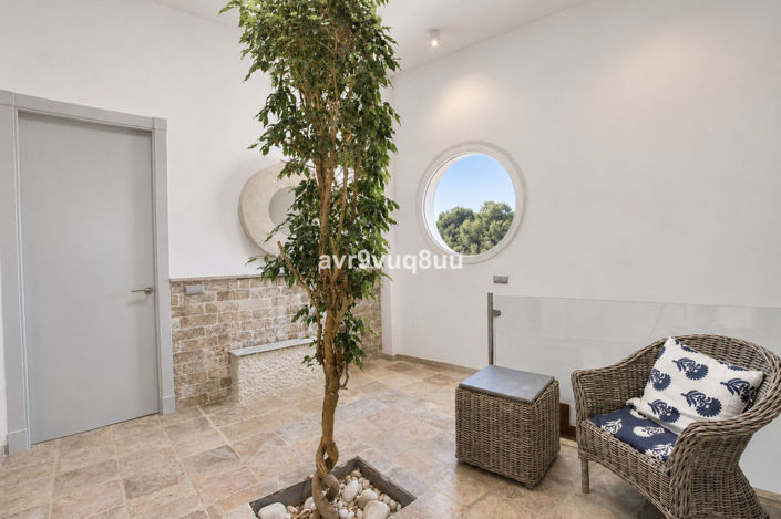 Image No.37-5 Bed Villa for sale