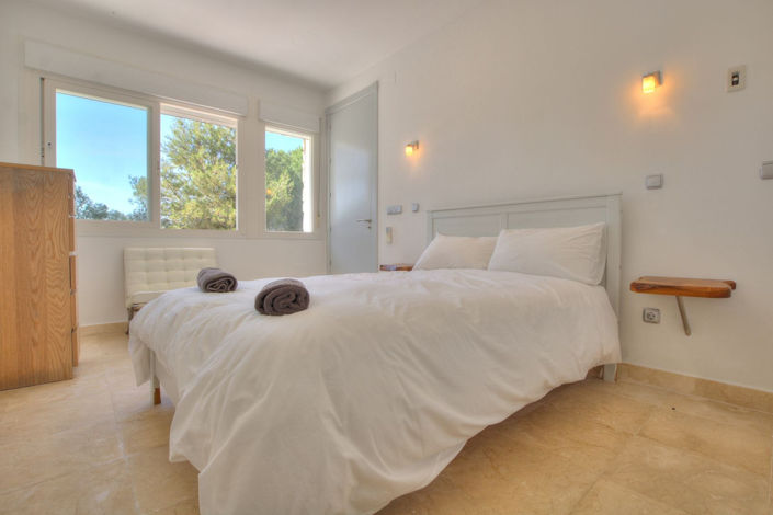 Image No.55-5 Bed Villa for sale