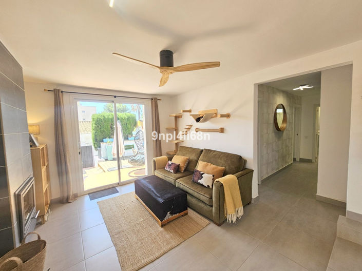 Image No.10-3 Bed Villa for sale