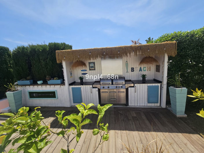 Image No.20-3 Bed Villa for sale